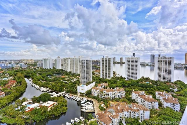 1000 W Island Boulevard 1812, Aventura, FL 33160