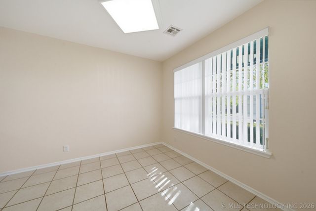 2717 N 21st Street, Broken Arrow, OK 74012