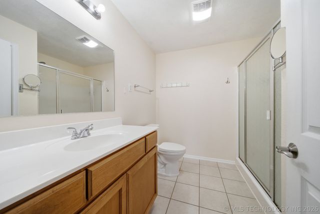 2717 N 21st Street, Broken Arrow, OK 74012