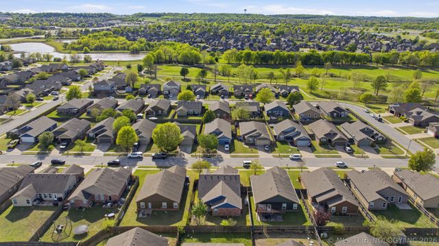 2717 N 21st Street, Broken Arrow, OK 74012