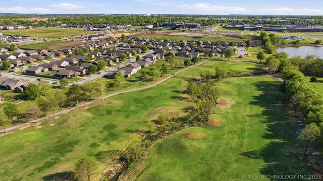 2717 N 21st Street, Broken Arrow, OK 74012