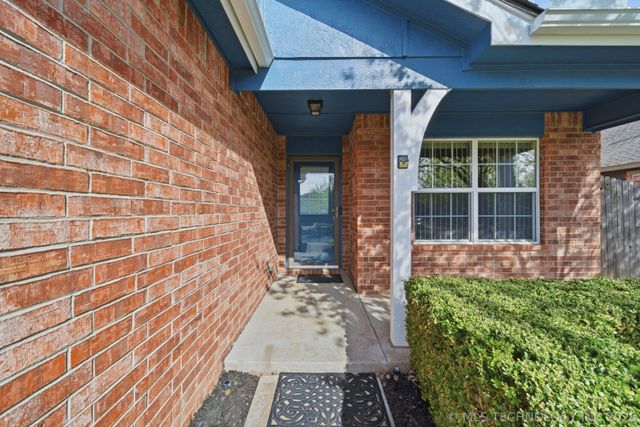 2717 N 21st Street, Broken Arrow, OK 74012