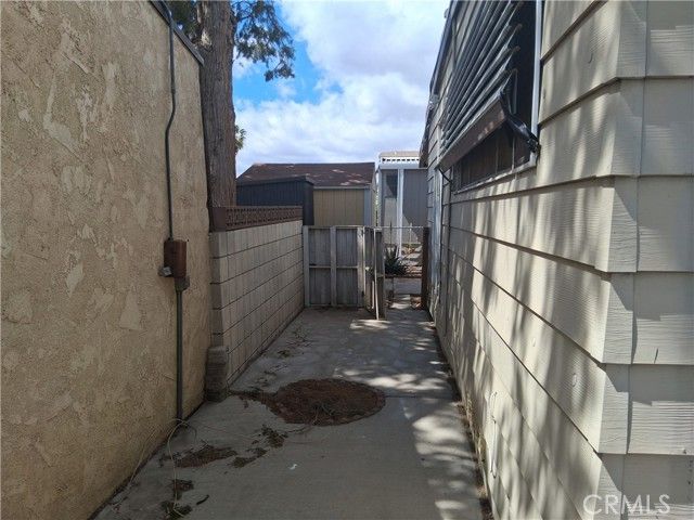 15252 SENECA RD 1, Victorville, CA 92392