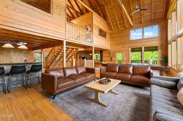 4150 High Ridge Way, Sevierville, TN 37862