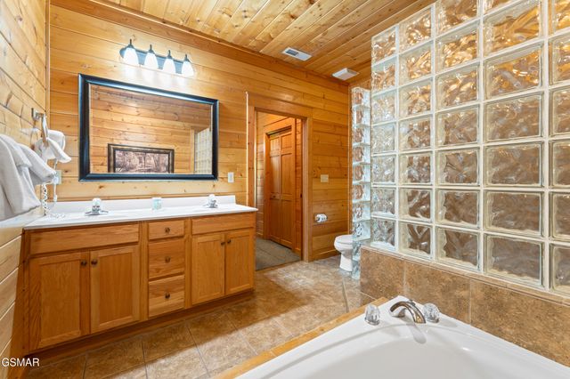 4150 High Ridge Way, Sevierville, TN 37862