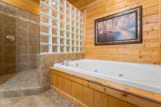 4150 High Ridge Way, Sevierville, TN 37862
