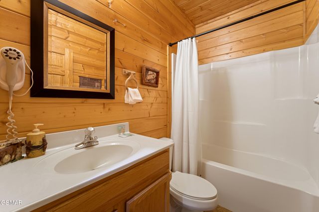 4150 High Ridge Way, Sevierville, TN 37862