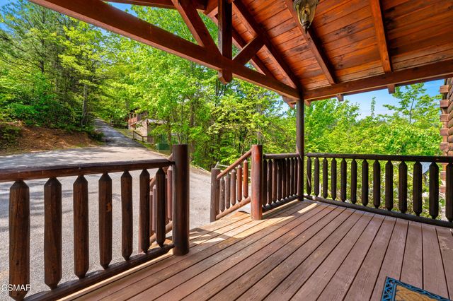 4150 High Ridge Way, Sevierville, TN 37862