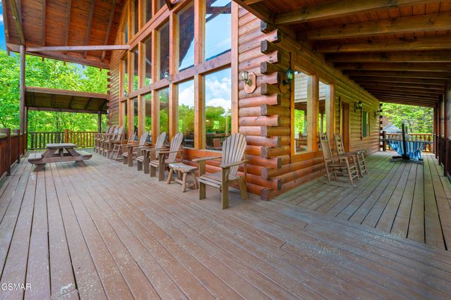 4150 High Ridge Way, Sevierville, TN 37862