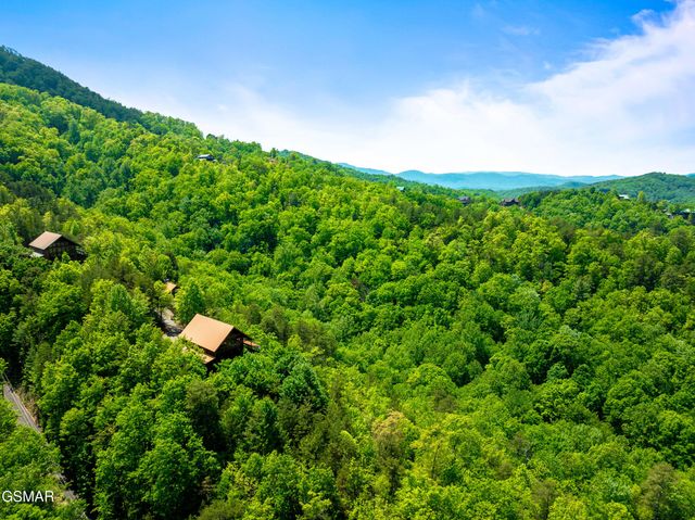 4150 High Ridge Way, Sevierville, TN 37862