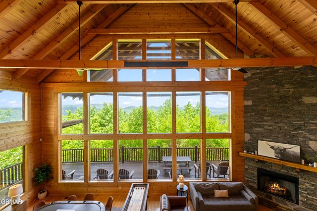 4150 High Ridge Way, Sevierville, TN 37862