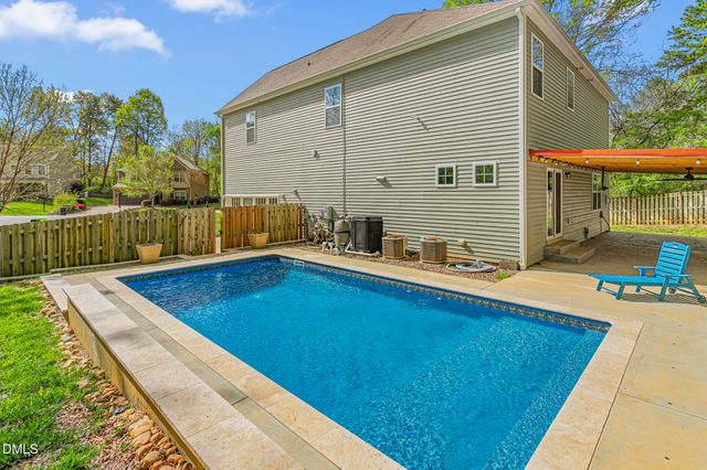 2155 Waterview Drive, Graham, NC 27253