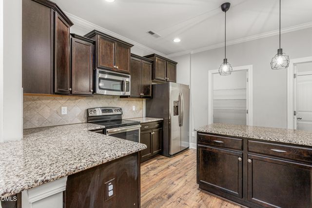 2155 Waterview Drive, Graham, NC 27253