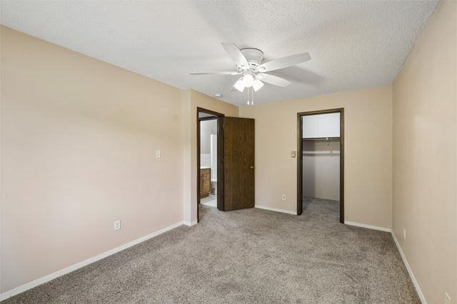 1831 Fuller Road 18, West Des Moines, IA 50265