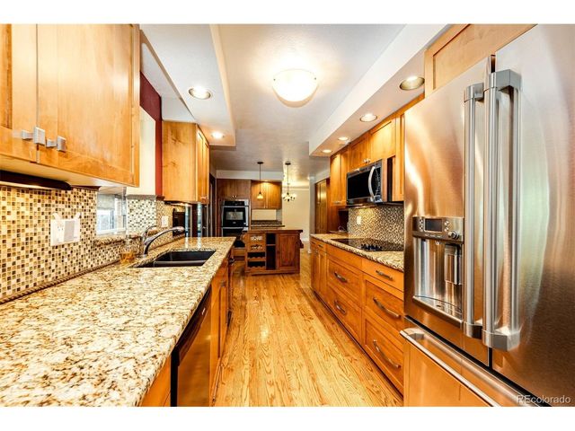 2624 S Field St, Lakewood, CO 80227