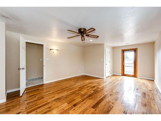 2624 S Field St, Lakewood, CO 80227