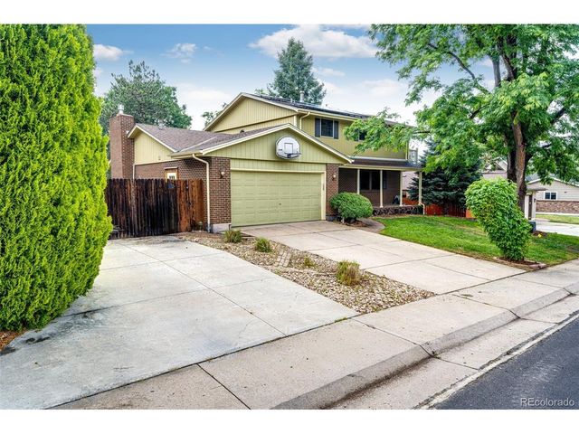 2624 S Field St, Lakewood, CO 80227
