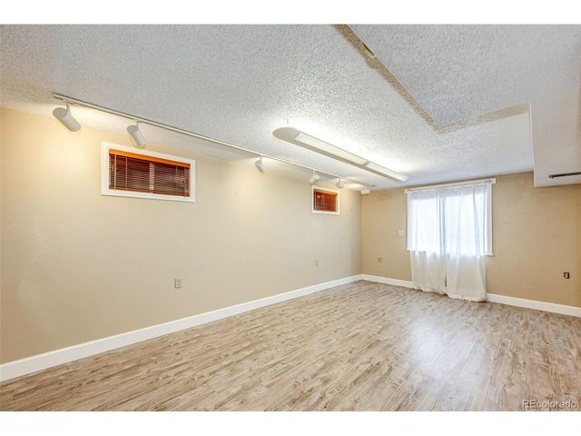 2624 S Field St, Lakewood, CO 80227