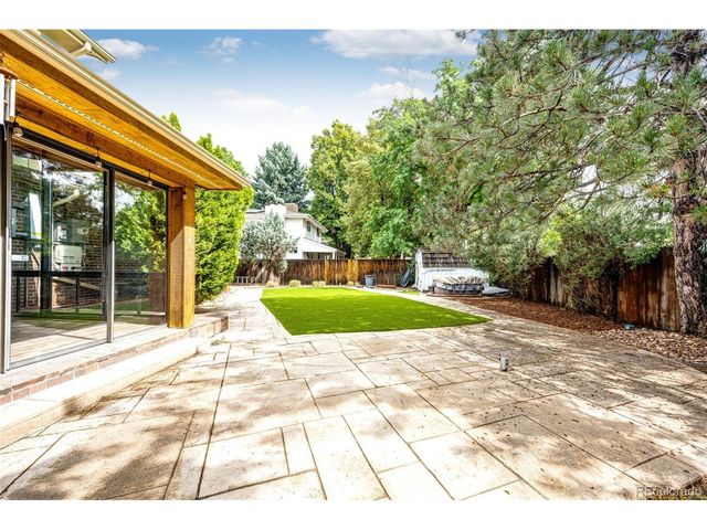 2624 S Field St, Lakewood, CO 80227
