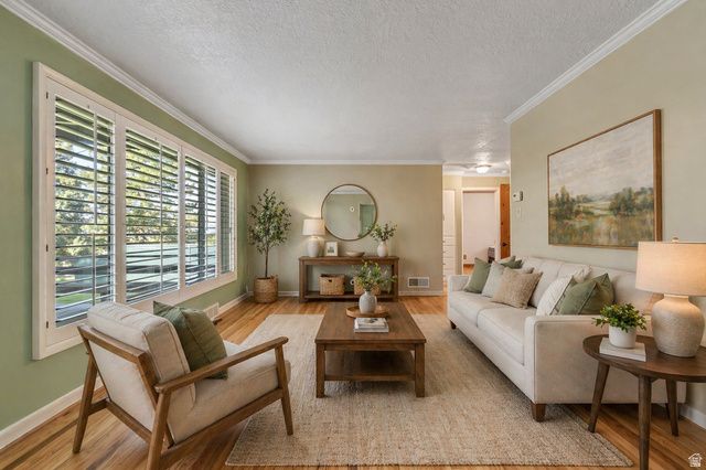 3340 E DEL VERDE AVE, Salt Lake City, UT 84109