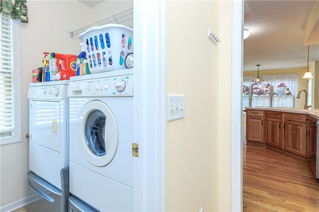 1132 Twin Leaf, Webster, NY 14580