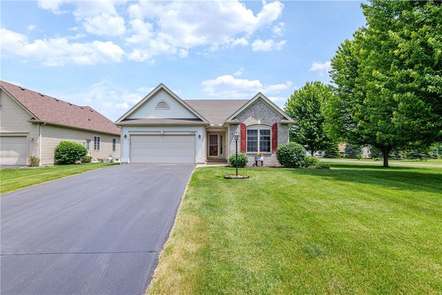 1132 Twin Leaf, Webster, NY 14580