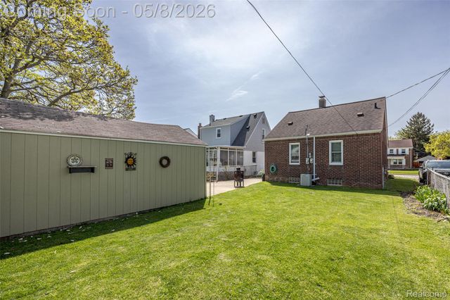 13152 Superior Street, Southgate, MI 48195