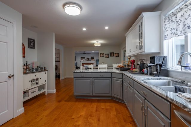 21 Tamarack Lane, Amherst, NH 03031