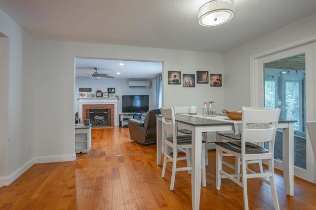 21 Tamarack Lane, Amherst, NH 03031