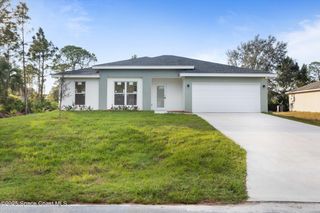 1150 Tarleton Street SE, Palm Bay, FL 32909