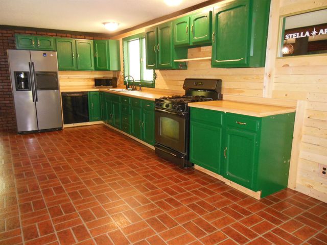 5871 Edith Schneider Road, Harrison, MI 48625