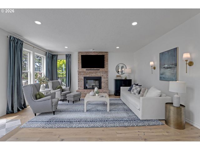 9428 Nw HOPEDALE Ct, Portland, OR 97229