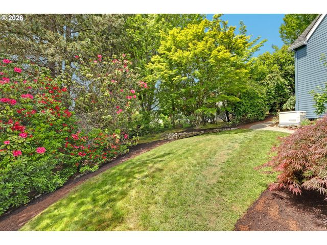 9428 Nw HOPEDALE Ct, Portland, OR 97229
