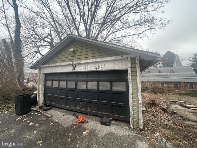 201 W BALTIMORE AVE, Clifton Heights, PA 19018