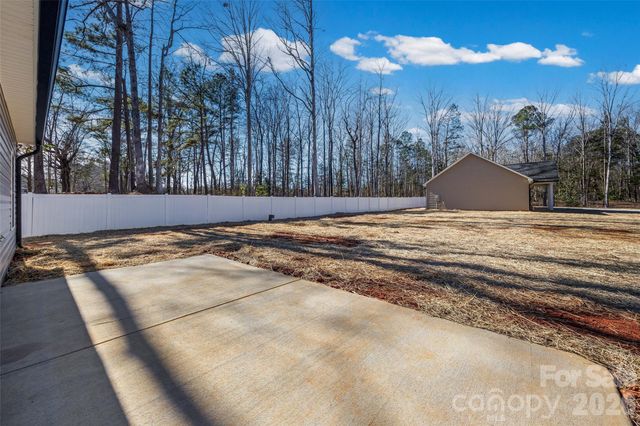 1960 Powell Avenue, Lancaster, SC 29720