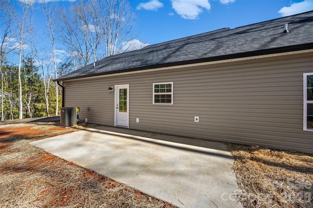 1960 Powell Avenue, Lancaster, SC 29720