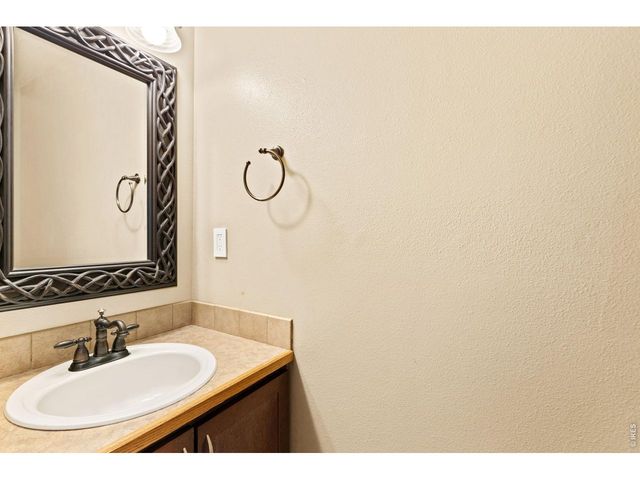 1543 40th Ave Ct, Greeley, CO 80634
