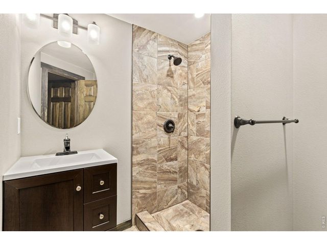 1543 40th Ave Ct, Greeley, CO 80634