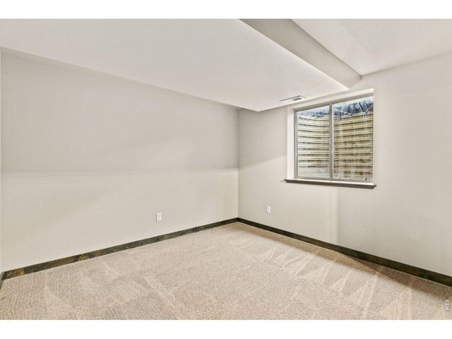 1543 40th Ave Ct, Greeley, CO 80634