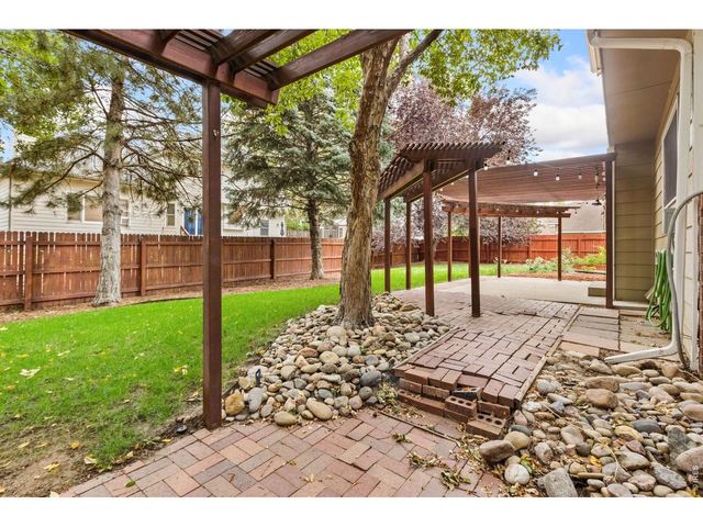 1543 40th Ave Ct, Greeley, CO 80634