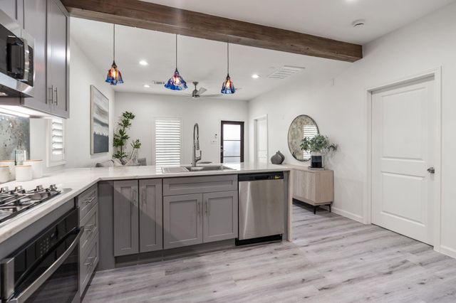 1116 Nadine Street, Houston, TX 77009