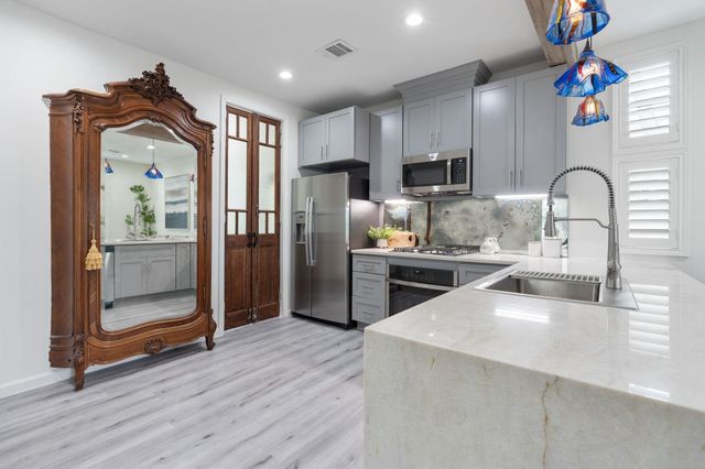 1116 Nadine Street, Houston, TX 77009