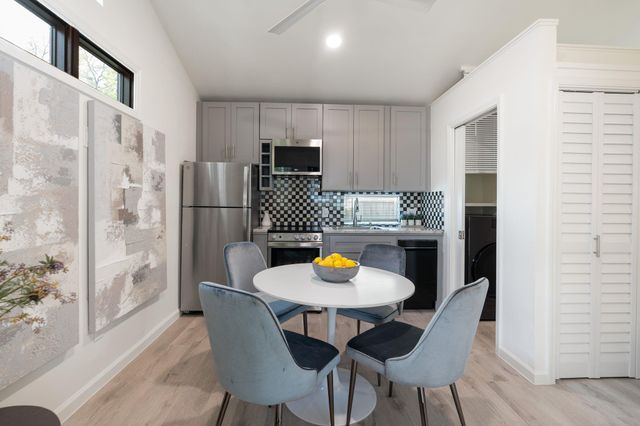 1116 Nadine Street, Houston, TX 77009