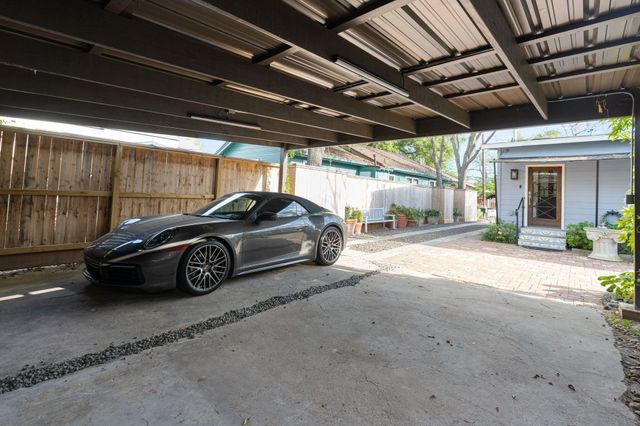 1116 Nadine Street, Houston, TX 77009