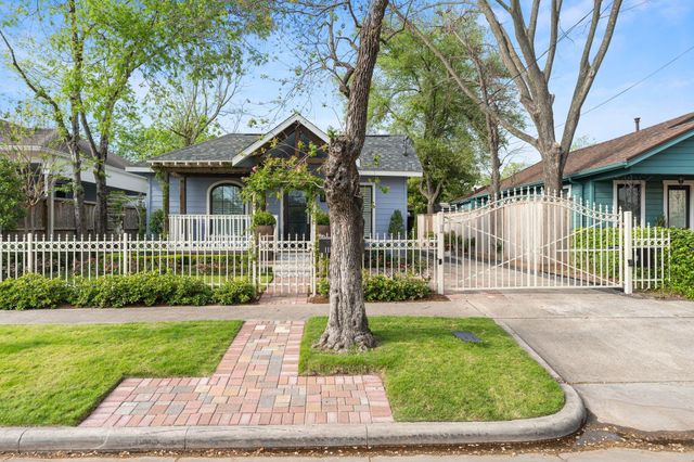 1116 Nadine Street, Houston, TX 77009