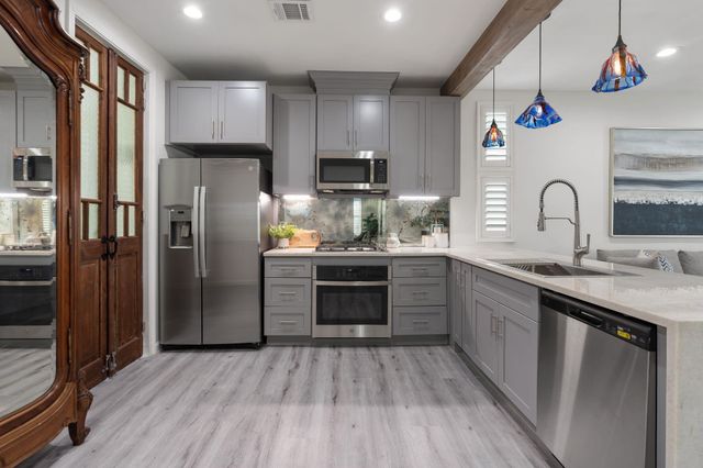 1116 Nadine Street, Houston, TX 77009