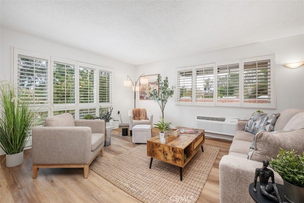 784 S Via Los Altos N, Laguna Woods, CA 92637 — photo 2