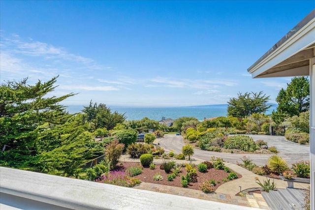 405 Heather Point Lane, Watsonville, CA 95076