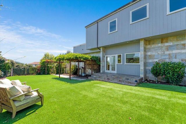 405 Heather Point Lane, Watsonville, CA 95076