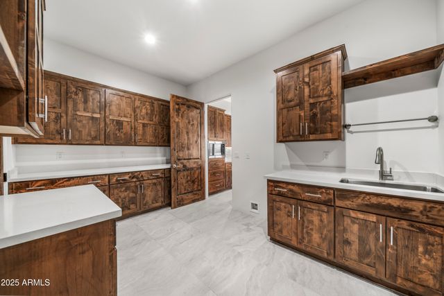 2430 LUPINE Lane, Wickenburg, AZ 85390